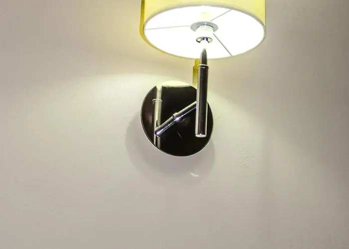 Castel Di Pietra Гостевой дом 3*