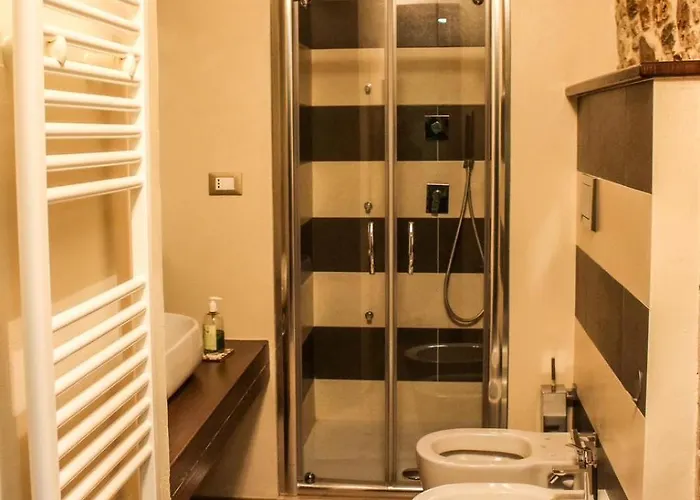 Гостевой дом Castel Di Pietra 3*